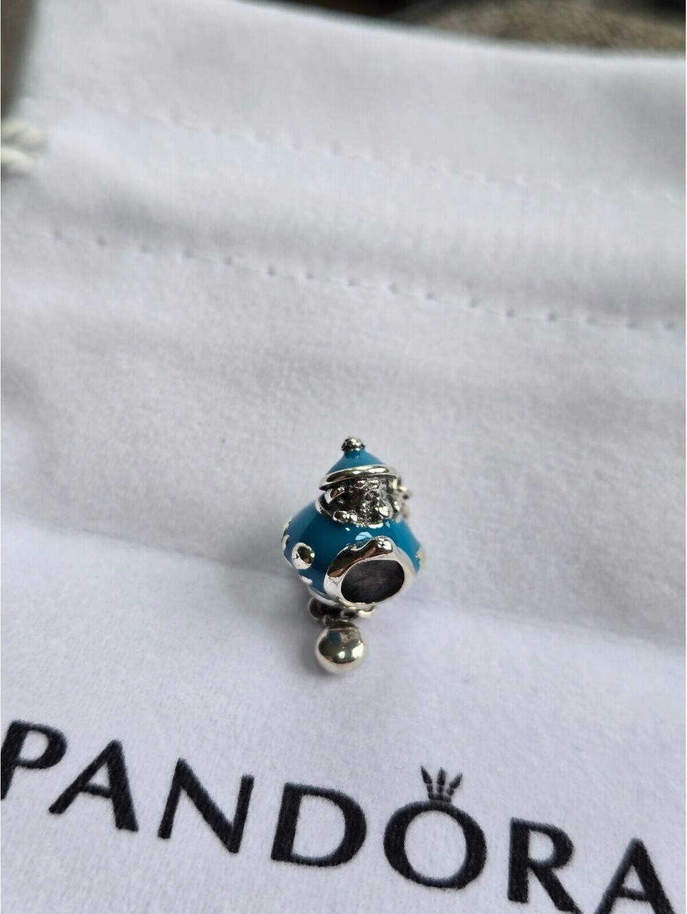 pandora alice in wonderland charm